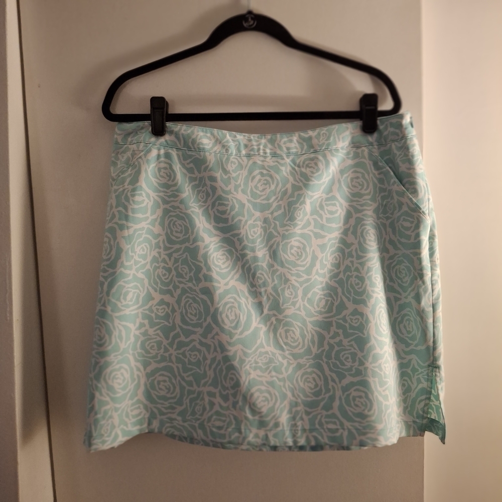 Coral Bay Golf Women's Aqua and White Floral Skort